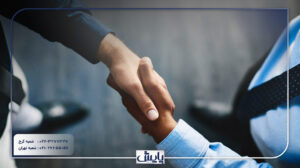 نمادی از دو شخص در حال دست دادن با یکدیگر به عنوان نمادی از ثبت شرکت گارانتی